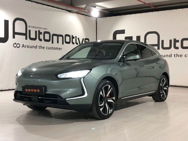 Verde Usado 2024 Seres 5 SUV | 44.000 € - Imagen 1/4