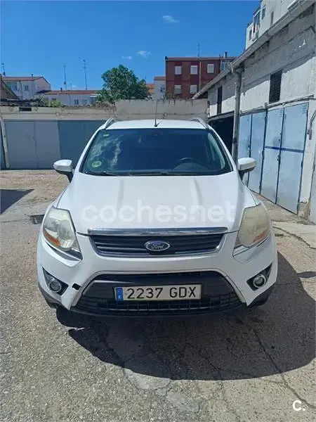 Usado Ford Kuga Trend 136 CV (100 kW) 2008 Blanco SUV