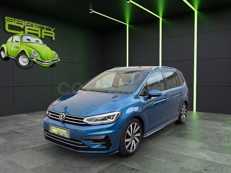 Usado VW Touran Sportline 150 CV (110 kW) 2021 Azul Monovolumen