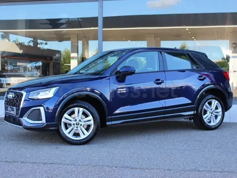 Usado Audi Q2 Advanced Plus 110 CV (80 kW) 2022 Azul SUV