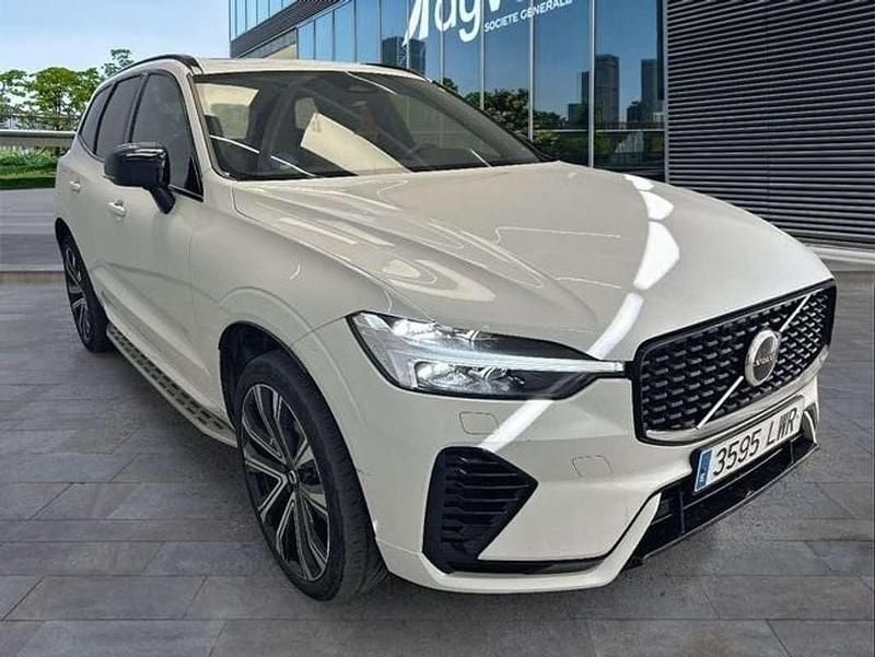 Usado Volvo XC60 R-Design 351 CV (258 kW) 2022 Blanco SUV