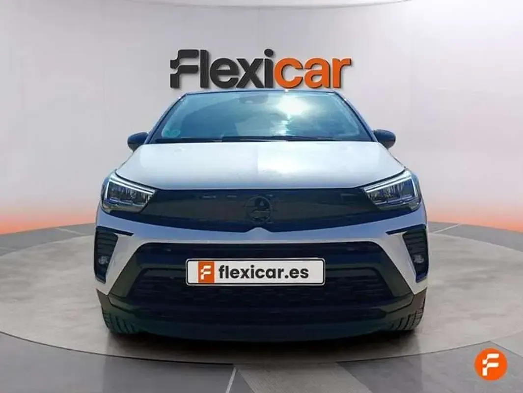 Usado Opel Crossland 110 CV (80 kW) 2023 Blanco SUV