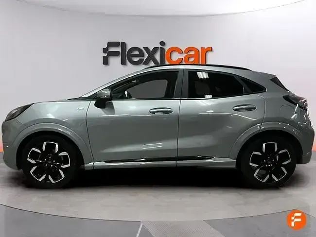 Usado Ford Puma ST-Line X 125 CV (91 kW) 2023 Gris / plata SUV