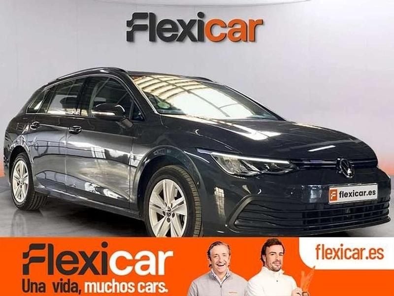 Usado VW Golf VIII 116 CV (85 kW) 2021 Gris Familiar