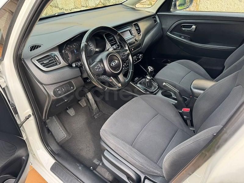 Usado Kia Carens 135 CV (99 kW) 2016 Blanco Monovolumen