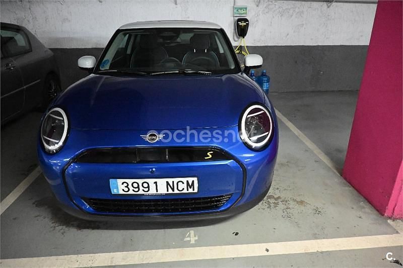 Eléctrico Nuevo 2025 Mini Cooper SE Utilitario | 34.500 € - Imagen 1/4