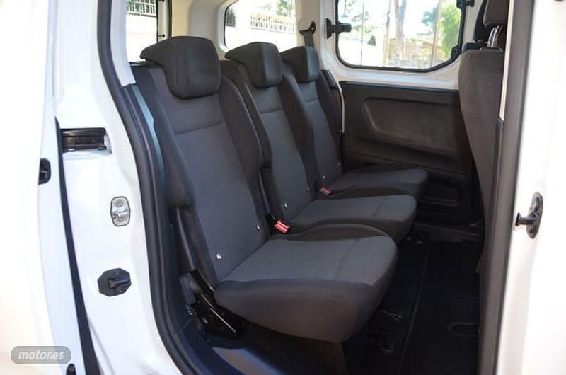 Usado Citroën Berlingo Live 102 CV (75 kW) 2022 Blanco Monovolumen
