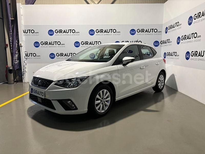 Usado Seat Ibiza Style 110 CV (80 kW) 2021 Blanco Berlina