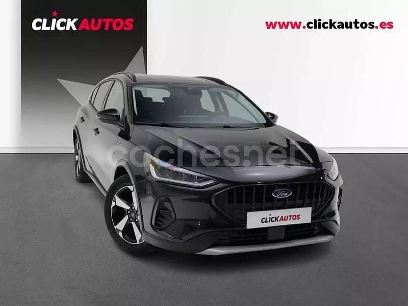 Usado Ford Focus Active 125 CV (91 kW) 2024 Negro Berlina