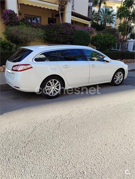 Usado Peugeot 508 SW Allure 156 CV (114 kW) 2012 Blanco Familiar