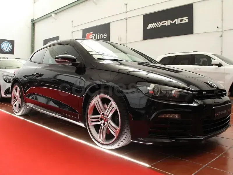 Usado VW Scirocco R 265 CV (194 kW) 2012 Negro Coupe