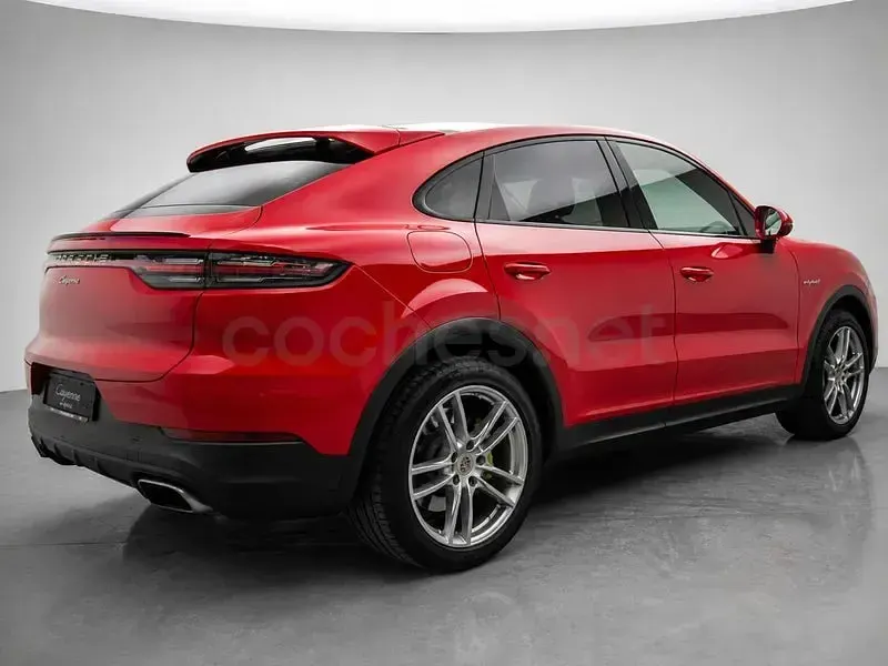 Usado Porsche Cayenne 462 CV (339 kW) 2021 Granate SUV