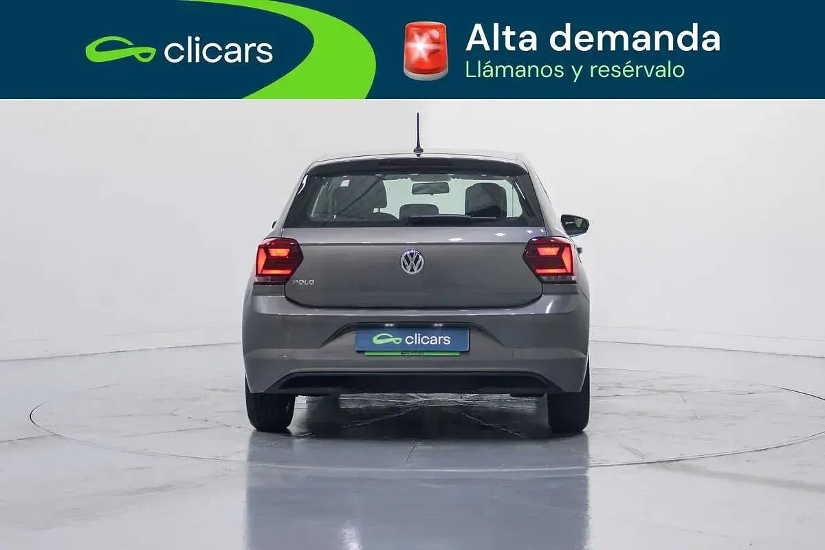 Usado VW Polo Advance 95 CV (69 kW) 2020 Gris Utilitario