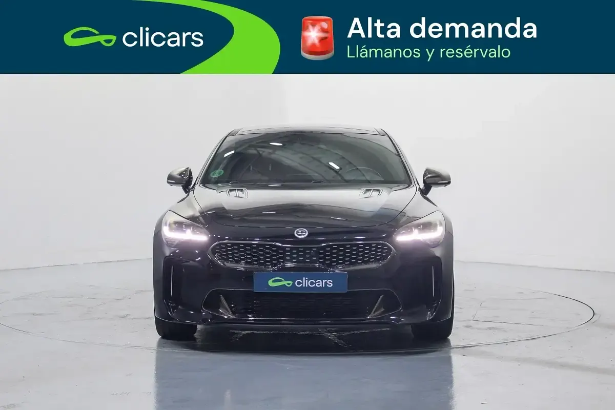 Usado Kia Stinger GT-Line 200 CV (147 kW) 2017 Negro Utilitario