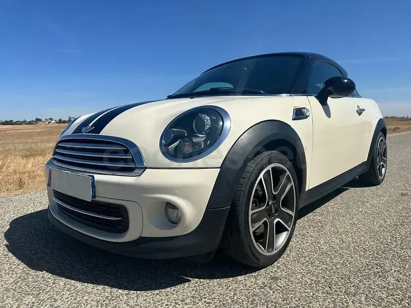 Usado Mini Cooper Coupé 122 CV (89 kW) 2012 Blanco Coupe