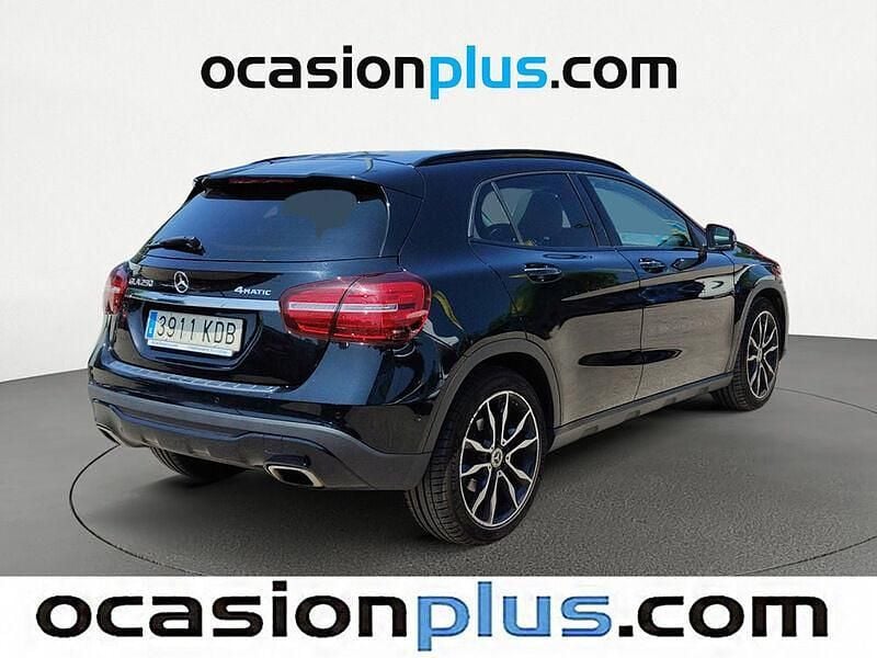 Usado Mercedes GLA250 Urban 211 CV (155 kW) 2017 Negro SUV
