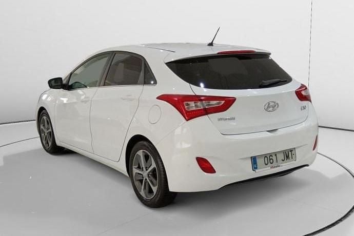 Usado Hyundai i30 GO! 110 CV (80 kW) 2016