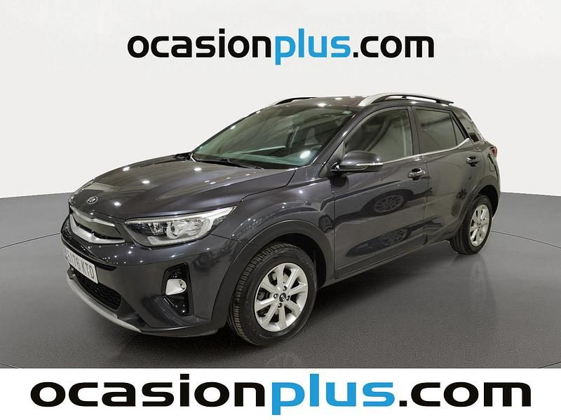 Usado Kia Stonic 84 CV (61 kW) 2019 Gris SUV