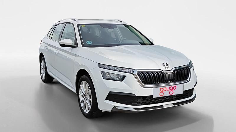 Usado Skoda Kamiq Ambition 115 CV (84 kW) 2020 Blanco SUV
