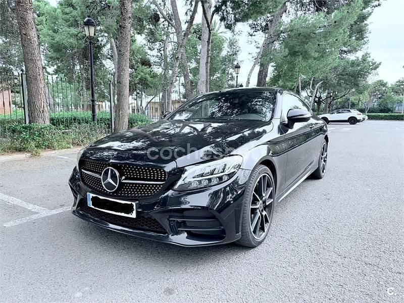 Negro Usado 2019 Mercedes 200 Coupe | 29.800 € (Precio justo) - Imagen 1/4