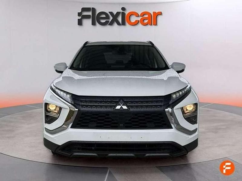 Usado Mitsubishi Eclipse Cross Motion 188 CV (138 kW) 2023 Blanco SUV
