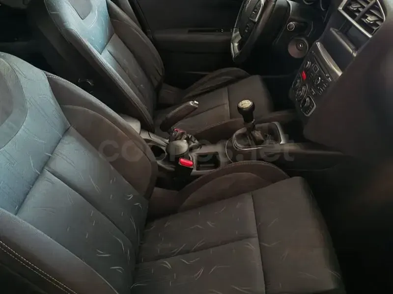 Usado Citroën C4 Seduction 112 CV (82 kW) 2012 Negro Berlina