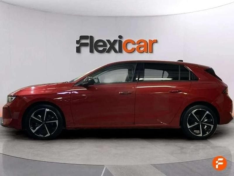 Usado Opel Astra Edition 110 CV (80 kW) 2024 Burdeos Utilitario