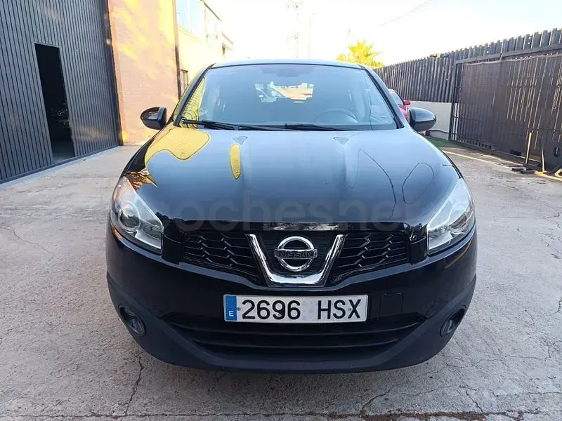 Usado Nissan Qashqai Acenta 110 CV (80 kW) 2013 Negro SUV