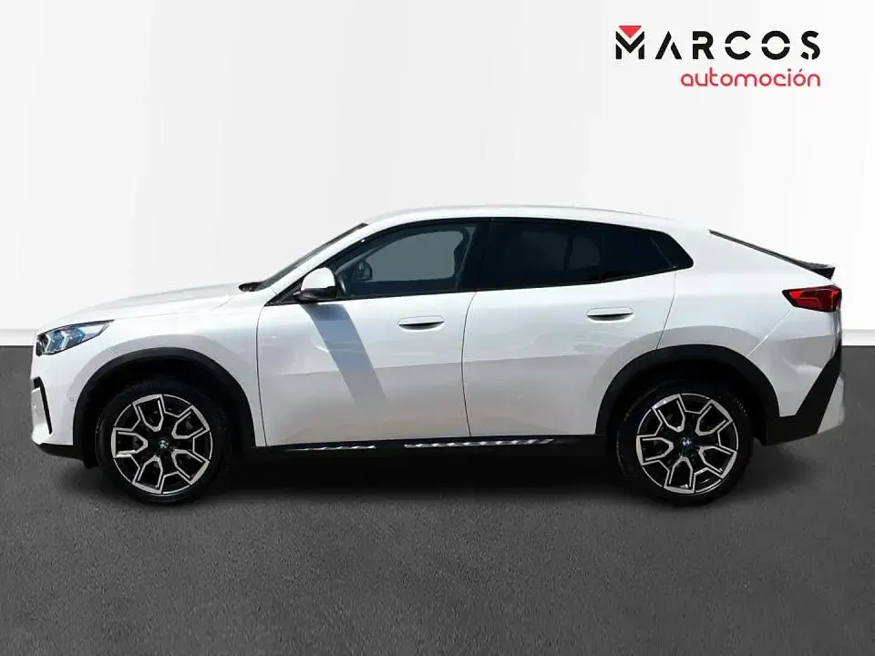 Usado BMW X2 Comfort Edition 163 CV (119 kW) 2025 Blanco SUV