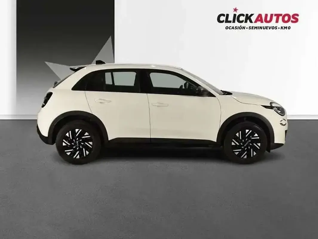 Usado Fiat 600 Pop 111 CV (81 kW) 2025 Blanco SUV