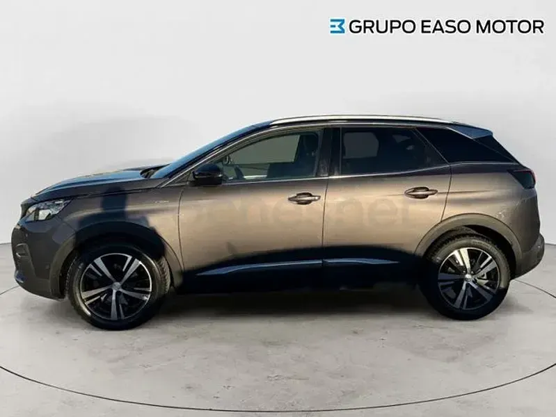 Usado Peugeot 3008 GT-line 130 CV (95 kW) 2020 Gris / plata SUV