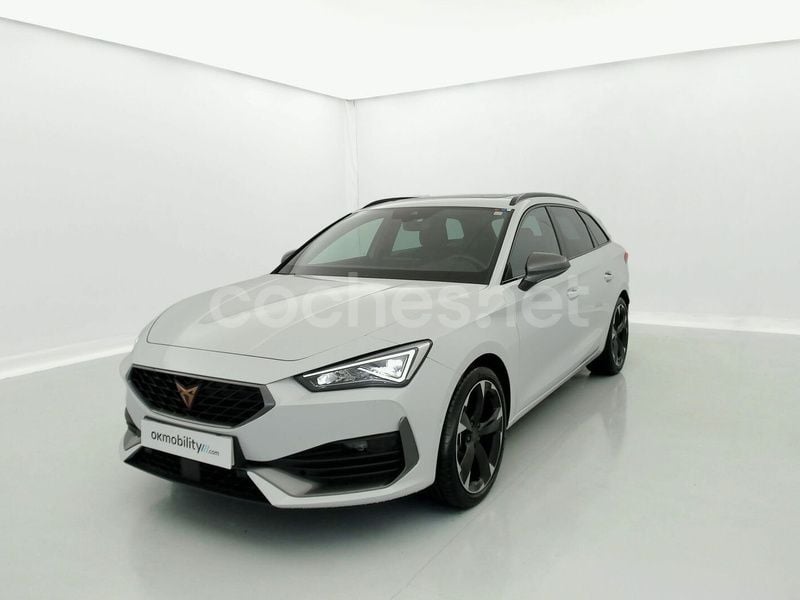Blanco Usado 2024 Cupra Leon Familiar | 26.500 € (Precio justo) - Imagen 1/4
