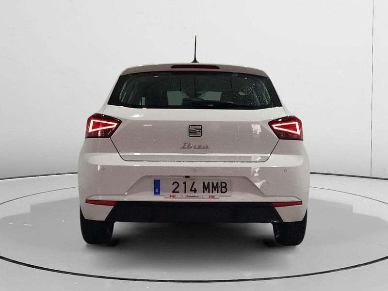 Usado Seat Ibiza Style 110 CV (80 kW) 2023 Blanco Utilitario