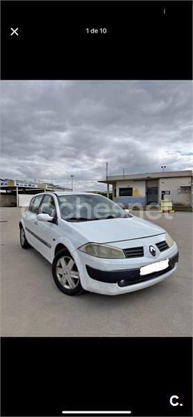 Blanco Usado 2004 Renault Mégane II Dynamique Berlina | 950 € (Super precio) - Imagen 1/4