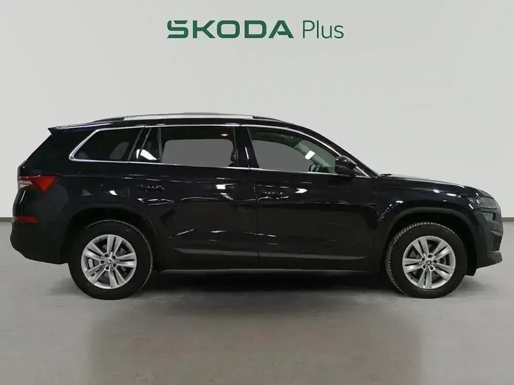 Usado Skoda Kodiaq Ambition 150 CV (110 kW) 2023 Negro SUV