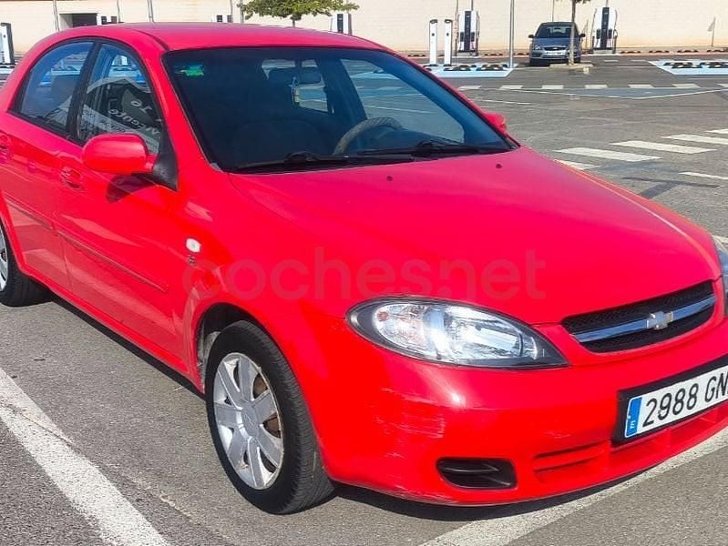 Usado Chevrolet Lacetti SE 95 CV (69 kW) 2009 Rojo Berlina