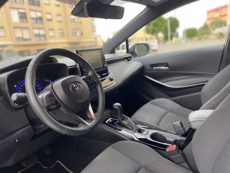 Usado Toyota Corolla 184 CV (135 kW) 2020 Gris Familiar