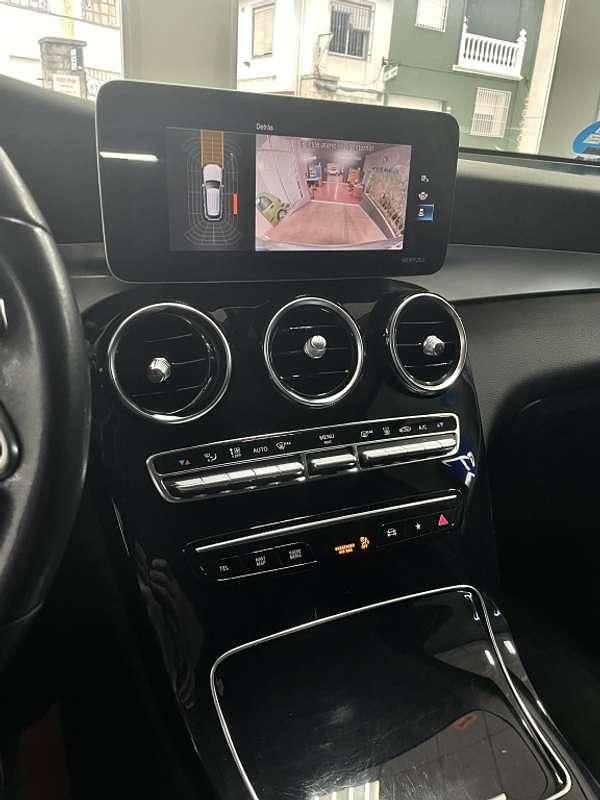 Usado Mercedes GLC300e 306 CV (225 kW) 2021 Plateado SUV