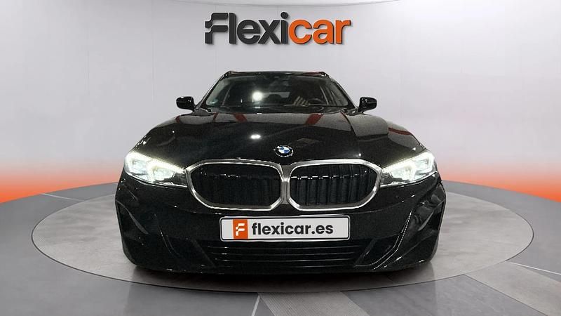 Usado BMW 320e 190 CV (139 kW) 2023 Negro Familiar