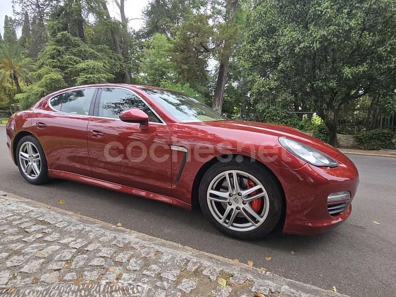 Usado Porsche Panamera 400 CV (294 kW) 2010 Granate Berlina