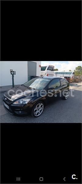 Usado Ford Focus Trend 115 CV (84 kW) 2008 Negro Berlina