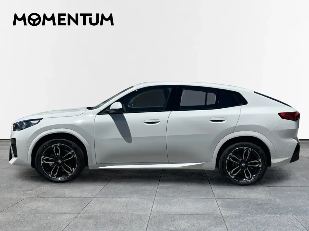 Usado BMW iX2 Comfort Edition 150 kW (204 CV) 2026 Blanco SUV