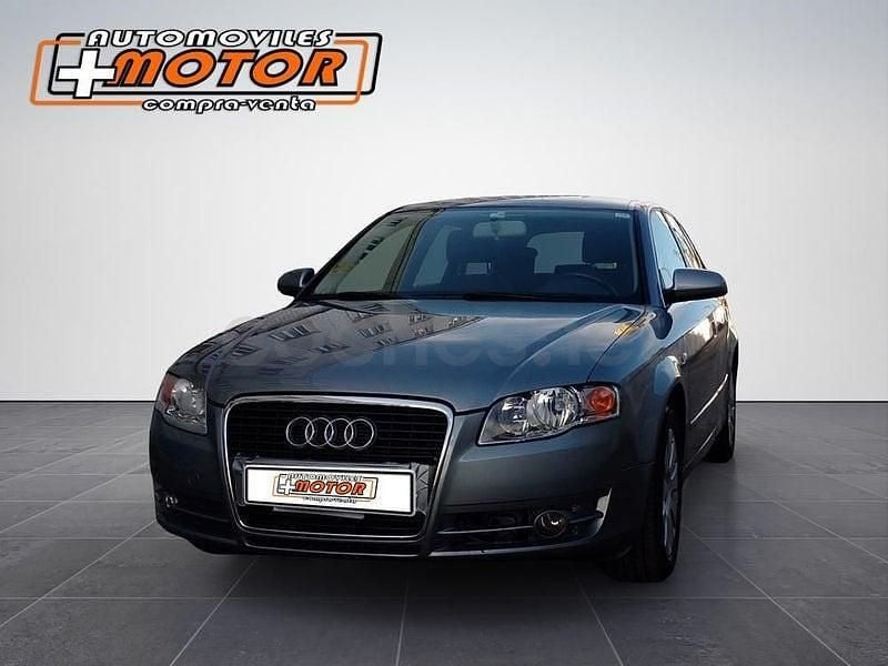 Usado Audi A4 116 CV (85 kW) 2007 Gris Familiar