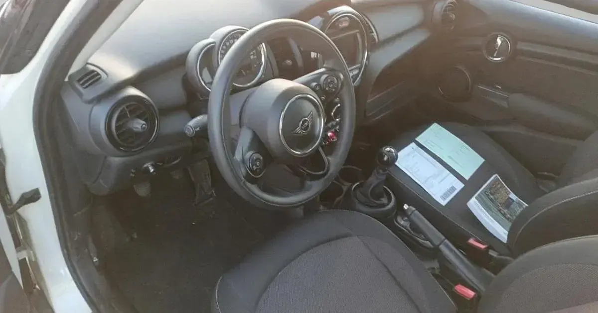 Usado Mini ONE 102 CV (75 kW) 2019 Utilitario