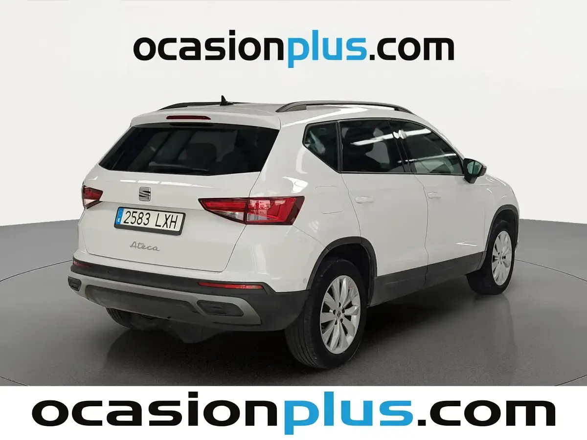 Usado Seat Ateca Style 116 CV (85 kW) 2022 Blanco SUV