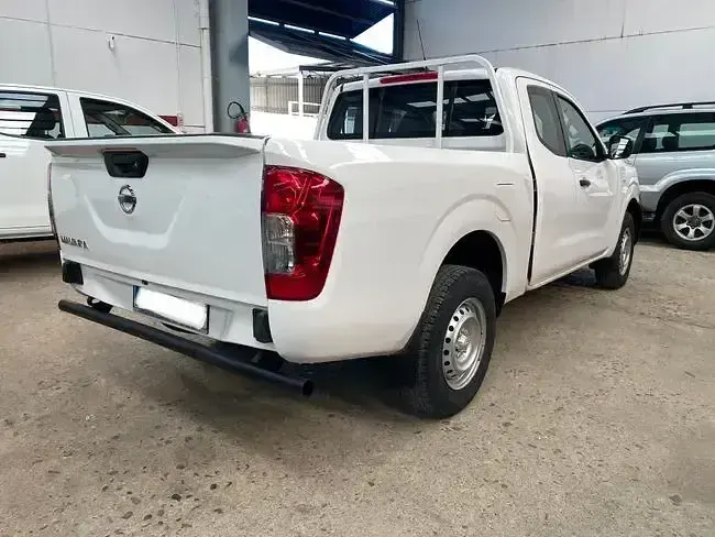 Begagnad Nissan Navara Acenta 161 HK (118 kW) 2017 Vit Pickup