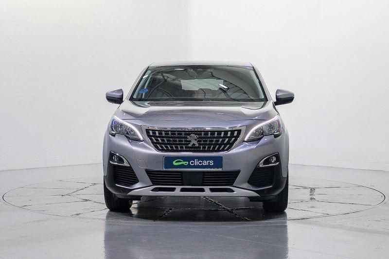 Usado Peugeot 3008 Allure 225 CV (165 kW) 2020 Gris SUV