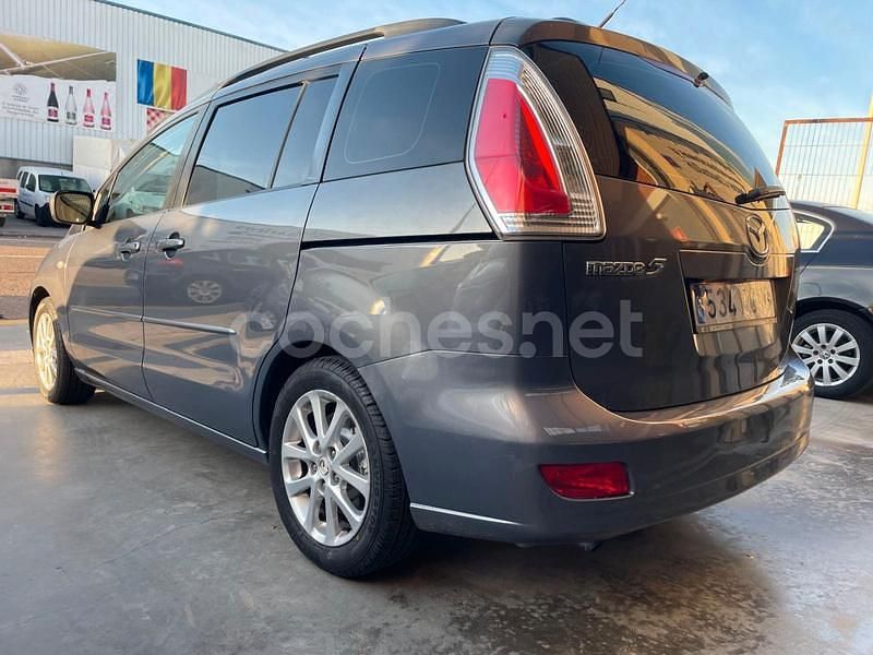 Usado Mazda 5 Active 110 CV (80 kW) 2009 Gris / plata Monovolumen