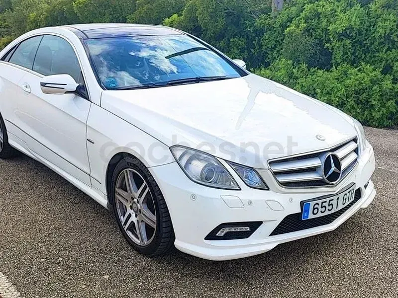 Usado Mercedes E350 292 CV (214 kW) 2009 Blanco Coupe