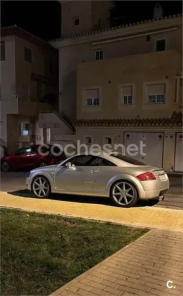 Usado Audi TT 180 CV (132 kW) 1998 Gris / plata Coupe